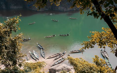 10 Tourist Places To Visit In Meghalaya For Nature Lovers