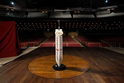 The Grand Ole Opry Everything You Need To Know Rolling Stone
