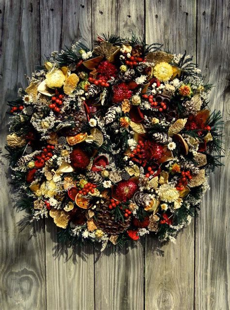 30 Beautiful And Creative Handmade Christmas Wreaths Style Motivation