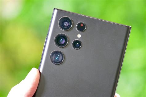 Samsung Galaxy S23 Ultra Will Reportedly Reuse The Same 10mp Telephoto