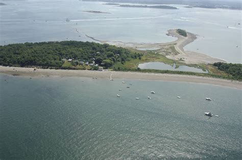 Peddocks island is one of the largest islands in boston harbor. Boston Harbor Islands: Peddocks Island in Fort Andrews, MA ...