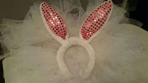 Led 34b Sexy Bunny Rave Bra With Matching Led Bunny Ears