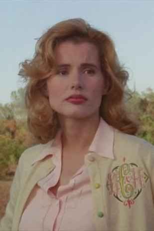 Geena davis, tom hanks, lori petty, madonna credits: Here's What The Cast Of "A League Of Their Own" Looks Like ...