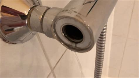 Mischbatterie Wasserhahn Der Dusche Von Grohe Entkalken Reparieren Youtube