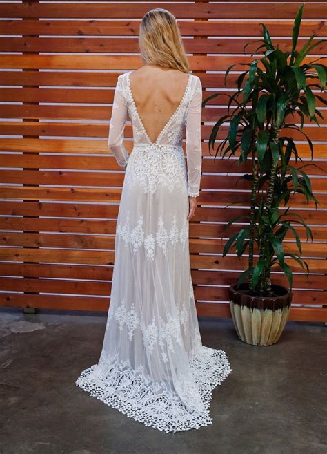 Long Sleeve Boho Beach Wedding Dress Cotton Lace With Open Back