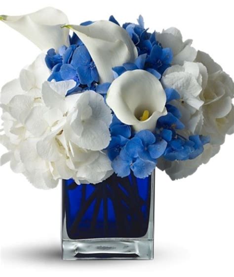 Blue Vase Flower Arrangements