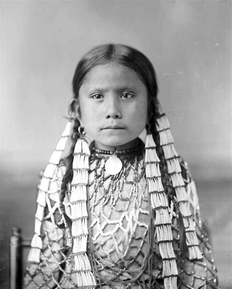 Standing Holy Chief Sitting Bull S Daugther Hunkpapa Lakota 1885