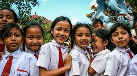 Dalam website ini, tersedia berbagai referensi, rekomendasi, dan informasi seputar kesehatan anak lainnya yang selalu up to date. Kumpulan Ucapan Hari Anak Nasional Indonesia 2020, Kutipan ...