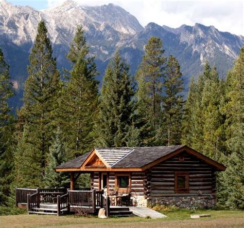 Cozy Off Grid Cabin In The Mountains Off Grid Path