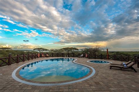 Mining pool stats | list of known pow mining pools with realtime pool hashrate distribution. Swimming Pool - Lake Ndutu Luxury Tented Lodge