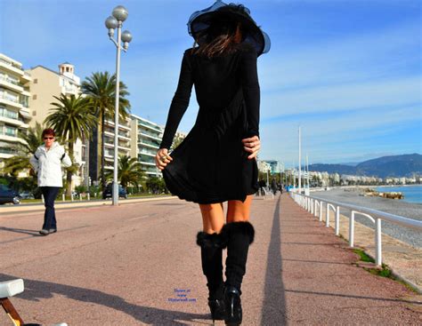 Sfizy On The Promenade Des Anglais Preview December 2016 Voyeur Web
