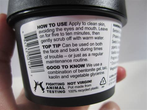 Lush's mask of magnaminty promises deep cleansing and pore tightening. Lush's Mask of Magnaminty Review: — The Makeup Affair
