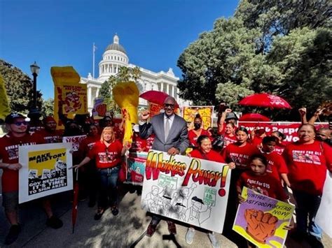 California Governor Signs Fast Food Bill Into Law That Could Raise Minimum Wage For Workers In