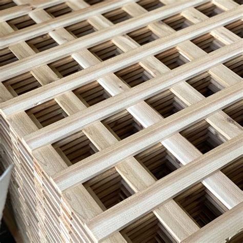 Square Woodway Premium Cedar Garden Lattice Capitol City Lumber