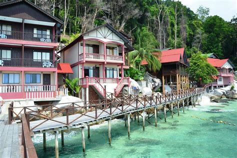 The cheapest way to get from kuala lumpur to tioman island costs only rm 85, and the quickest way takes just 8¾ hours. (2020 Promo) 3h2m Tioman Panuba Inn Resort Pakej ...