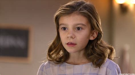 G Hannelius Child Actress Imagespicturesphotosvideos And Dog With A