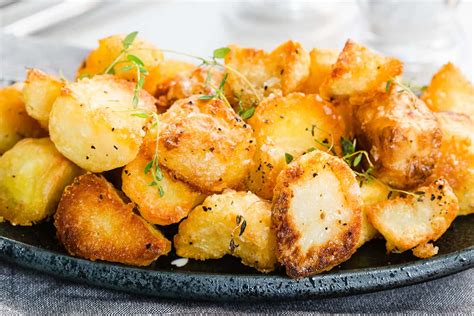 Crispy Roasted Potatoes Erren S Kitchen