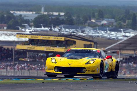 Pics Corvette Racing At The Hours Of Le Mans Corvette Sales News Lifestyle