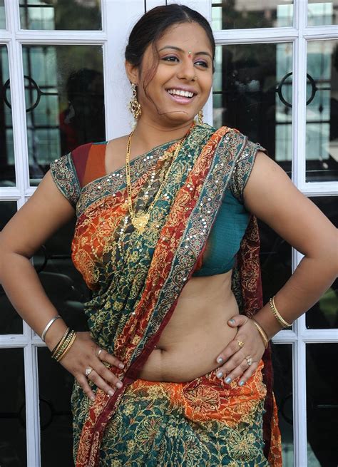 Hot Telugu Actress Sunakshi Sexy Navel Show Photos In