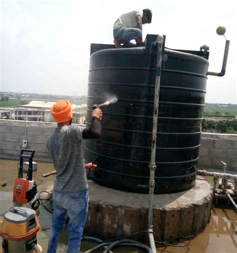 How Non Invasive Water Tank Cleaning Works