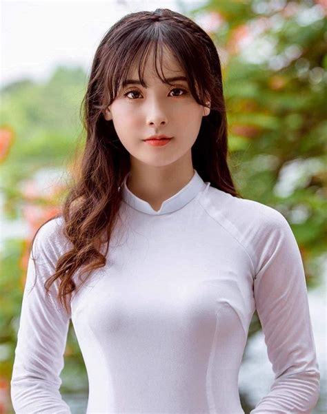 Beautiful Asian Women Gorgeous Girls Ao Dai Corpo Sexy Outfit