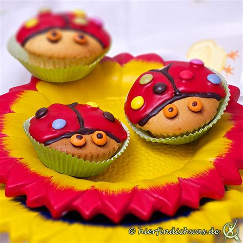 Maybe you would like to learn more about one of these? Einfache Cupcakes, schnell und lecker backen, Kinderrezepte