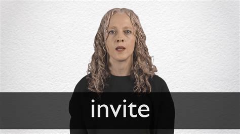 How To Pronounce Invite In British English Youtube