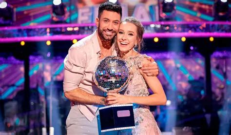 Deaf Actress Rose Ayling Ellis Wins Strictly 2021 Strictly Come Dancing