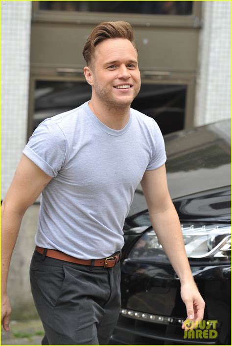 Olly Murs Shows Off His Ripped Abs In New Video Watch Here Photo