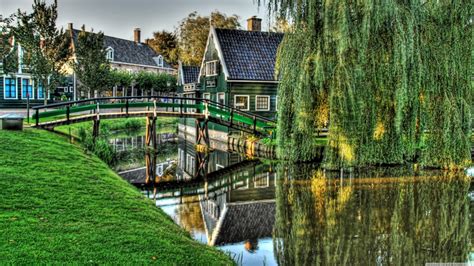 houses along a canal in holland 4k ultra hd wallpaper achtergrond 3840x2160 id 679815