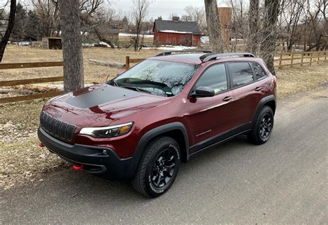 Ready For The Worst With The 2020 Jeep Cherokee Trailhawk Elite 4x4