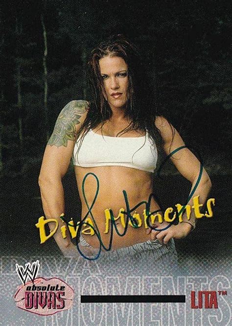 Lita Signed Fleer Wwe Absolute Divas Card Autograph Wrestling