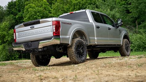 Whats Shakin Ford Launches Super Duty Tremor Off Road Model Laptrinhx