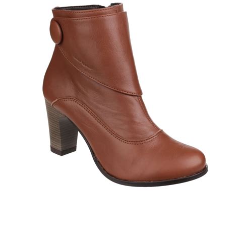 Prices & promotional offers shown on this previously recorded video may no longer be available. Hush Puppies Willow Womens Ankle Boots - Women from Charles Clinkard UK