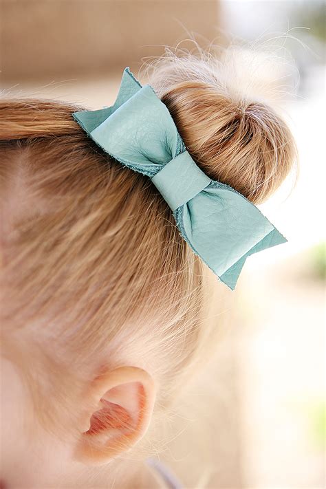 Diy Leather Hair Bows Eighteen