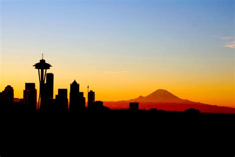 Seattle Skyline Outline