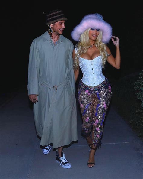 Pam Anderson And Tommy Lee Love Dressing Up As These Legends Halloween