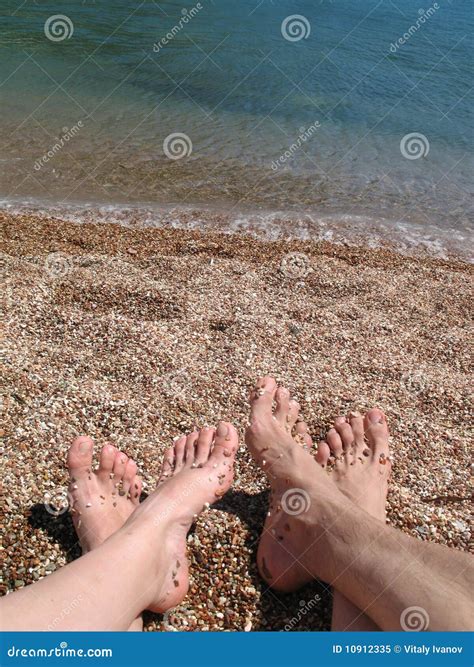 Two Pair Bare Foot Stock Image Image Of Tropical Froth