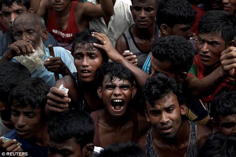 Hindu Rohingya Say Muslim Majority Forced Them To Convert Daily Mail Online