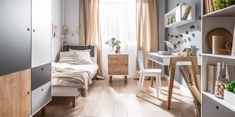 We show you how to create a stylish and tranquil environment where sweet dreams abound. 18 Small Bedroom Ideas To Fall In Love With - Small ...