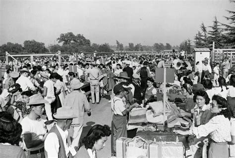 pictures of the internment of japanese americans during world war ii ~ vintage everyday