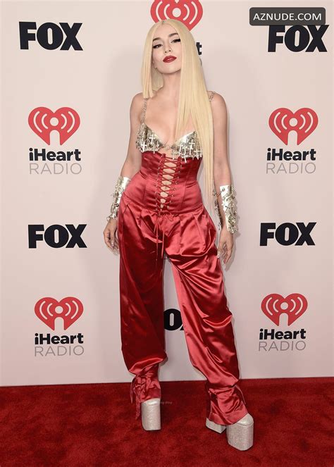 Ava Max Sexy Showcases Her Tits At The 2021 Iheartradio Music Awards
