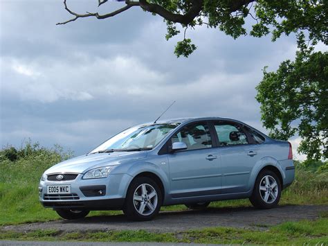 Used Ford Focus Saloon 2005 2009 Review Parkers