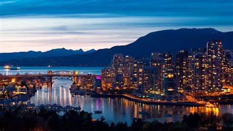 Vancouver Kanada Abend Stadt Lichter Brücke Gebirge Gebuden