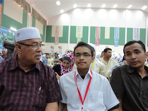 It also can be considered as a students' city as there is a lot of colleges and universities available here such as mara university technology (uitm). Ahlan Wassahlan....Ya Marhaban.....: MRSM Alor Gajah, Melaka