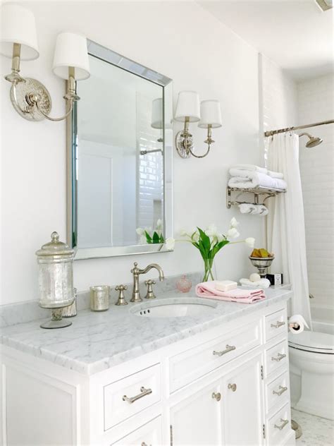 40 Powder Room Ideas To Jazz Up Your Half Bath