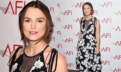 Keira Knightley Hides Her Bump In Loose Dress At The Afi Awards Daily Mail Online