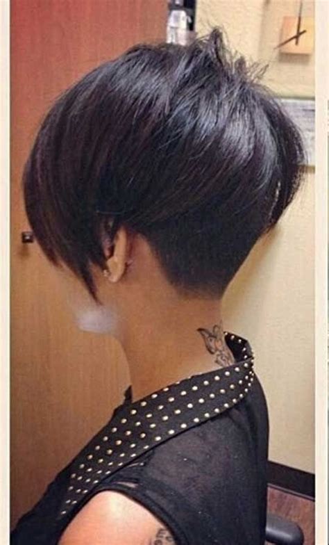 Back View Of Asymmetrical Bobs Hairstyle Hairstyle Catalog