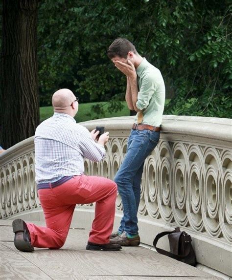 22 Marriage Proposals That Will Make You Believe In True Love Proposal Photos Lgbtq Wedding