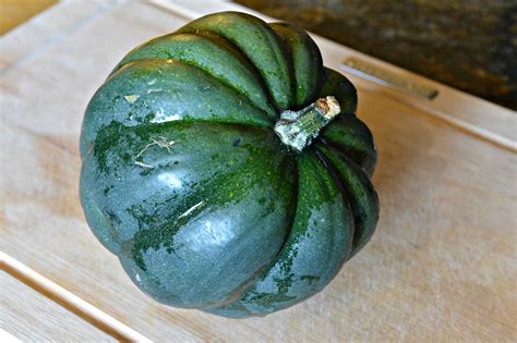 How To Peel An Acorn Squash So Easily Youll Actually Buy One